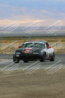 media/Sep-30-2023-24 Hours of Lemons (Sat) [[2c7df1e0b8]]/Track Photos/10am (Star Mazda)/